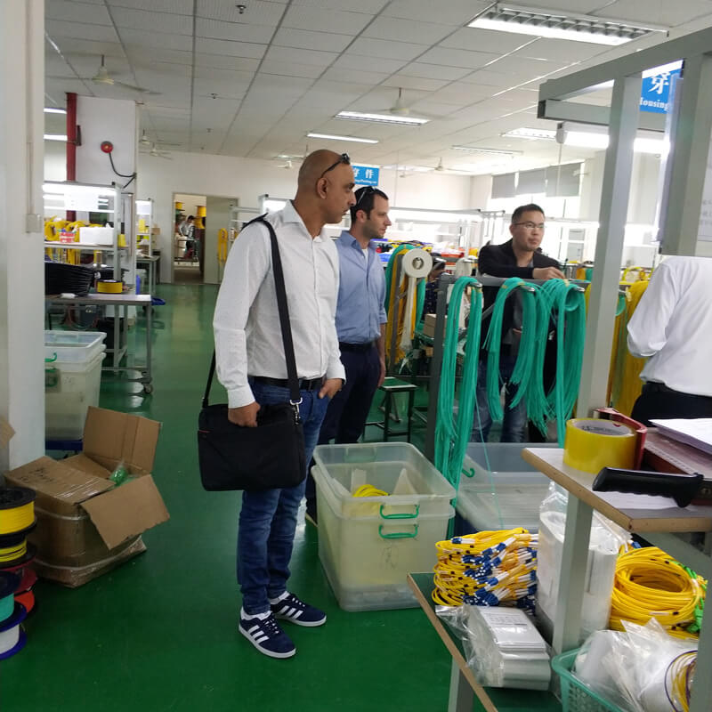 Fiber Optic Factory Visiting Fiber Optic Factory Visiting